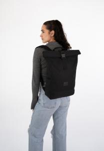Рюкзак ROBIN MEDIUM Johnny Urban, цвет schwarz