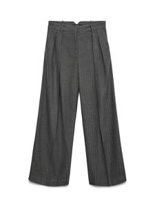 VERO MODA Брюки Regular серого цвета