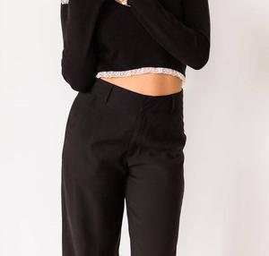 Свитер Джиллиан черного цвета falcon park