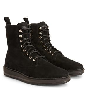 Джузеппе Занотти, черный