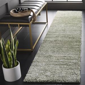 Ковер SAFAVIEH, 61 x 214 см, Tahoe Shag Collection, ковер-дорожка, Sage/Ivory, геометрический рисунок, плюшевый, идеален для помещений с высокой проходимостью в гостиной, спальне, столовой (THO653W)