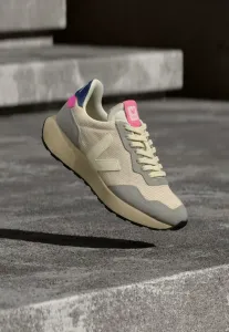 Низкие кроссовки paulistana Veja, Cashew/Oxford Grey