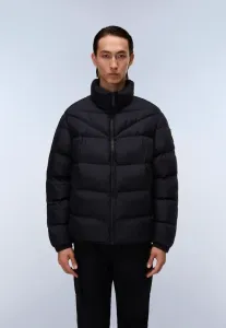 Витрина зимних курток molveno Napapijri, Black Beauty