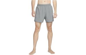 Повседневные шорты мужские серебристые Nike, цвет Silver