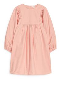 Платье с рюшами Arket, розовый