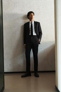 Жакет из смесовой шерсти приталенного кроя. H&M, черный