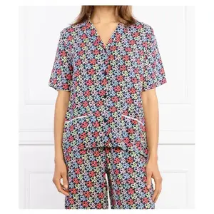 Сверху пижама обычного кроя. Dkny, мультиколор