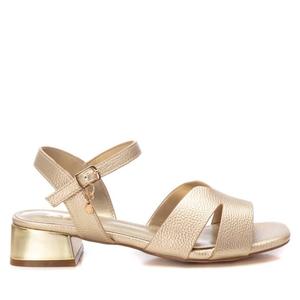 Женские повседневные босоножки на каблуке в золотом цвете Xti