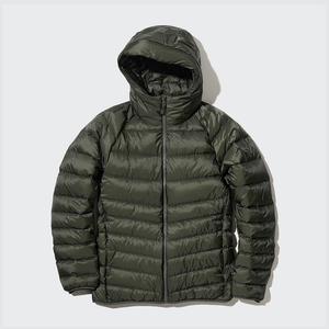 Ультралегкий пуховик Uniqlo 3D Cut, 57 темно-оливковый