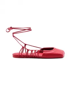 Квадратный закрытый сабот Vic Matiã, красный