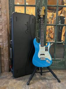 Fender American Pro 2 Stratocaster Strat Hss Miami Blue с жестким футляром