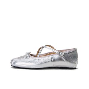 Туфли Мэри Джейн на плоской подошве женские SHOEMAKER QUEEN, Silver