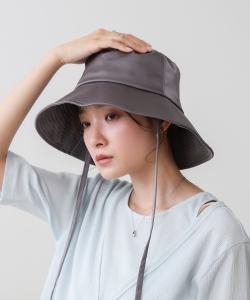 шляпа из атласной ленты