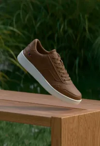 Кроссовки унисекс Pier One, Cognac