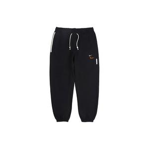 Nike Повседневные брюки мужские черные