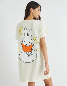 Ночное платье Skinnydip London Miffy Cloud цвета экрю в розовом цвете