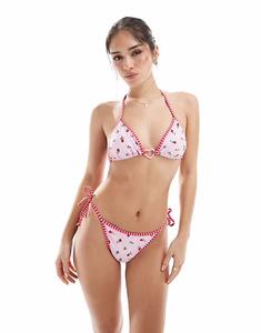 Эксклюзивный бикини-топ Frolic с контрастной отделкой в форме сердца и треугольными чашечками в розовом цветочном стиле