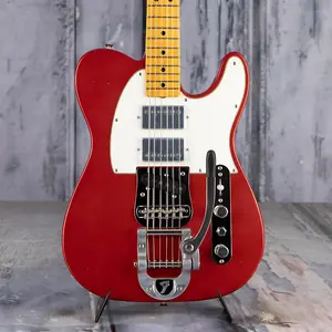 Коллекция Fender Stories Mike Campbell Red Dog Telecaster, Big Dog Red