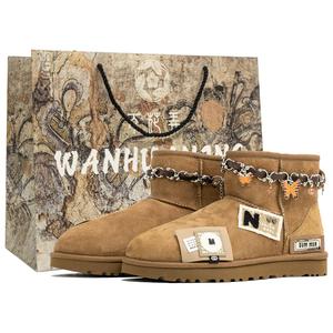 UGG Классические мини-снежные ботинки Women's Chestnut