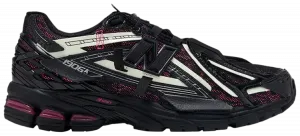 Кроссовки New Balance 1906A 'Black Dragon Berry', черный
