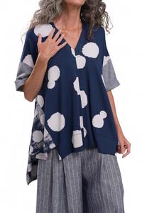 Трапециевидный топ с принтом в синем цвете ALEMBIKA