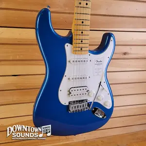 Электрогитара Fender Standard Stratocaster HSS - Аквамарин Металлик, Гриф из клена