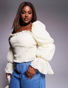Топ ASOS LUXE Curve с присборенными фактурными рукавами-фонариками в клетку цвета пахты