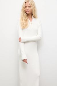 Кашемировое платье Answear.Lab, бежевый