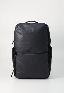 Рюкзак The North Face BASE CAMP VOYAGER TRAVEL PACK, Black/Asphalt Grey/Black