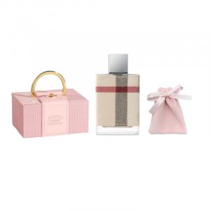 Burberry Наборы парфюма Cherry Blossom Confession, туалетная вода, парфюмерная вода и розовые парфюмерные сумки Cherry Blossom