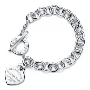 Браслет Tiffany & Co. Return to Tiffany Heart Tag Toggle, серебро