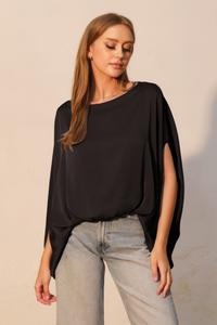 Кафтан из стираного полиэстера и шелка с вырезом-лодочкой TRUEDAMES, черный