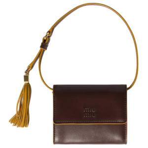 MIU MIU Женский кошелек из коровьей кожи на одно плечо кофейного цвета с желтой надписью