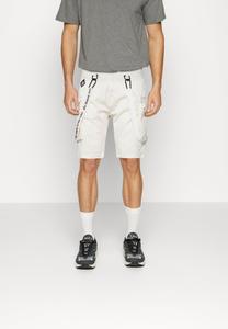 Шорты UTILITY Alpha Industries, цвет jet stream white