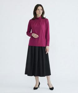 Легкая эластичная ткань, раскрой и пошив.