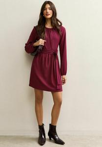 Платье New Look CRINKLED BELTED MINI , Burgundy/Bordeaux