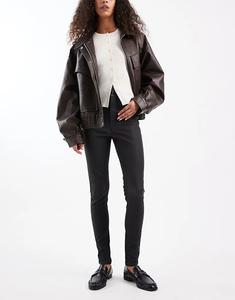 Узкие джинсы New Look с покрытием черного цвета