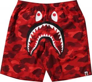 Шорты BAPE Color Camo Shark Beach Shorts 'Red', красный