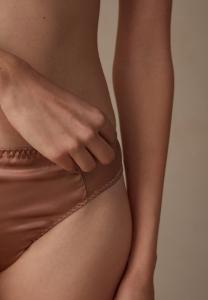 Трусы BRAZILIAN Intimissimi, цвет розового золота