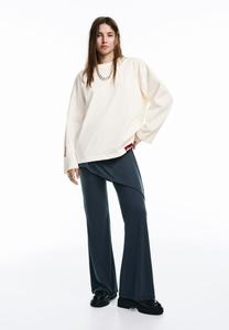 Футболка PULL&BEAR GRAPHIC, White