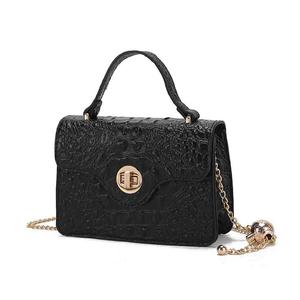 Стильная, функциональная сумка Mae Mini сумка через плечо из веганской кожи MKF Collection By Mia K., черный