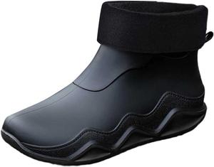 Стильные короткие резиновые сапоги для женщин, уличные, с легким надеванием, уютные, для пар, с удобной съемной утепляющей вставкой Generic, Black
