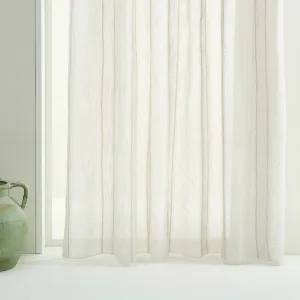 Штора изготовлена ​​из многофункциональной системы Sally El Corte Inglés, бежевый