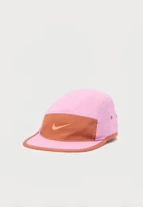 Унисекс кепка fly Nike Performance, Magenta/Dusty Peach/Anthracite/Orange Frost