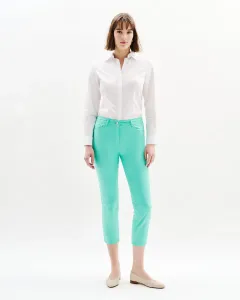 Женские брюки пиратского покроя с застежкой на пуговицы Caroll, зеленый