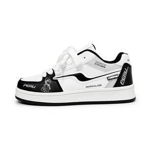 KYMOOU Антискользящие износостойкие низкие скейтерские кроссовки унисекс бело-черные, цвет White Black