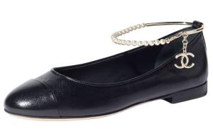 Туфли женские Chanel с жемчужным ремешком, черный