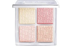 Тональное средство для усиления сияния и осветления тона кожи Natural 10g DIOR