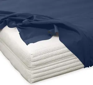 Простыня Dream Sleep Fine Flannel House 220x260 см, темно-синяя Traumschlaf