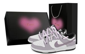 Nike Dunk Love Letter, Heart Box Abrasion Resistant Low top Skateboard Shoes Unisex Purple White